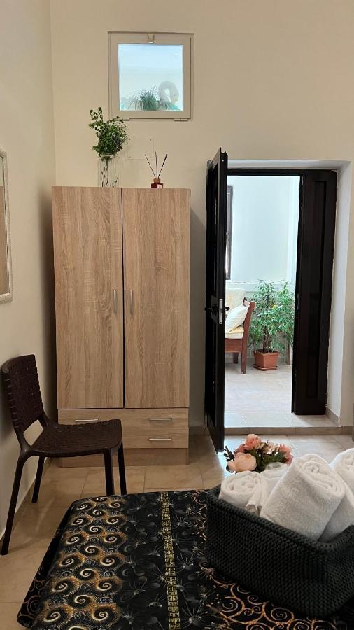 Faro'S Room Bari Eksteriør bilde